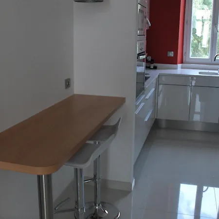 Grand Apartment